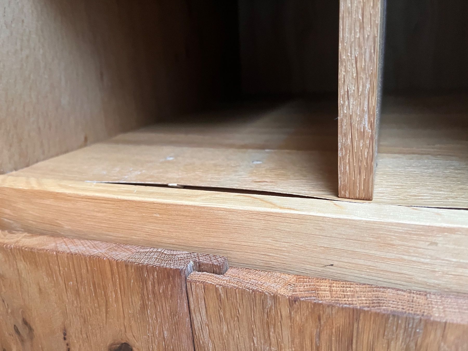 Cassettiere: Sideboard Eiche massiv – Usato da Luzern venduto da Lulj 1