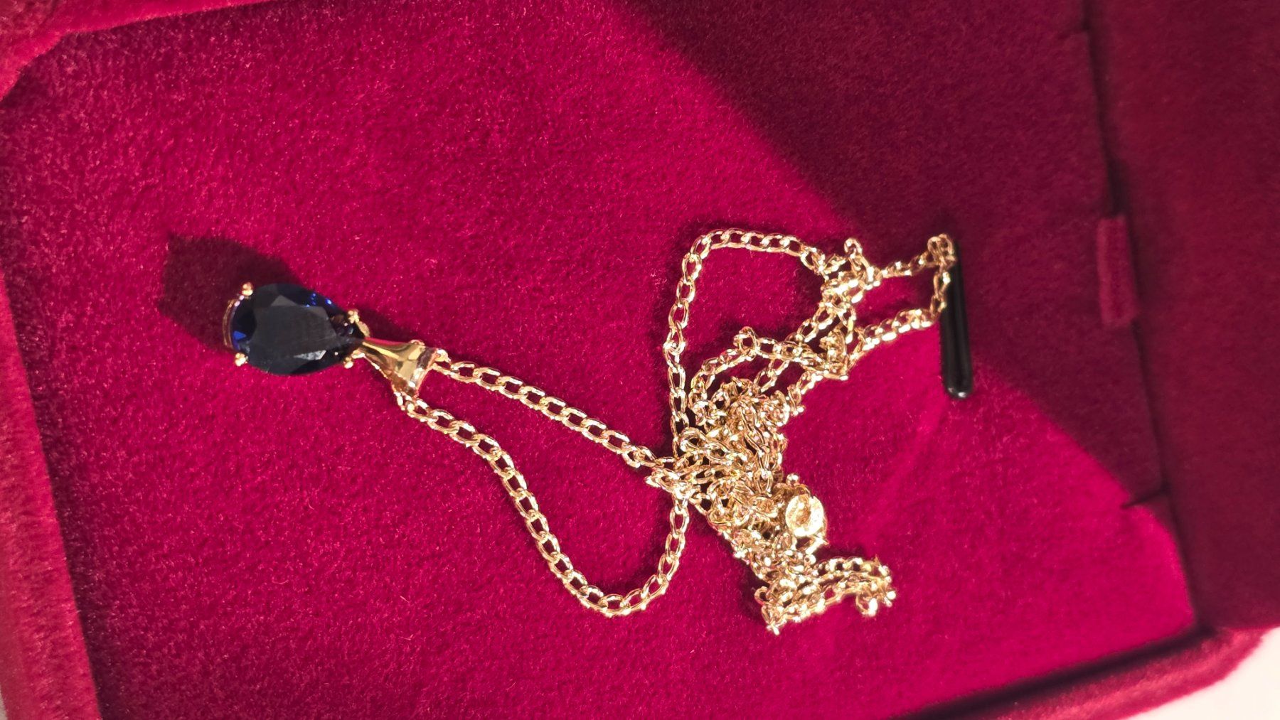 Catenine: Saphir Halskette und 9k Gold – Nuovo e nell'imballaggio originale da Hemmental venduto da BlingBling1 5