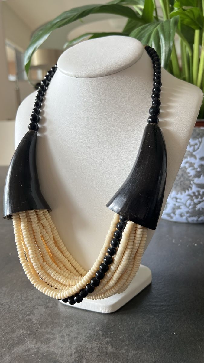 Ketten: Collier ethnique corne – Gebraucht aus Nyon von stylevintage79 1