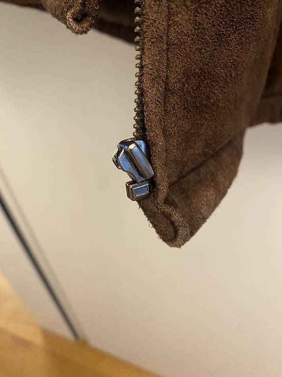 Vestes: Lederjacke Grösse 48 – D'occasion à Nänikon par Clodim 3