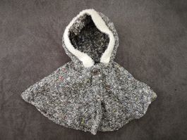 Handmade Cape oder Umhang mit Kaputze und Fell für Puppe