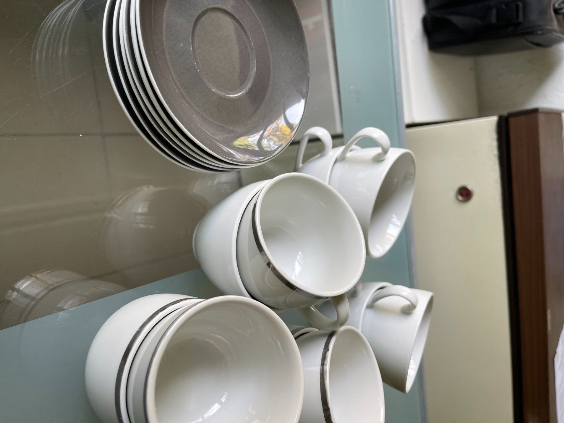 Tazze: Tassen Set – Usato da Arisdorf venduto da comestibles 4
