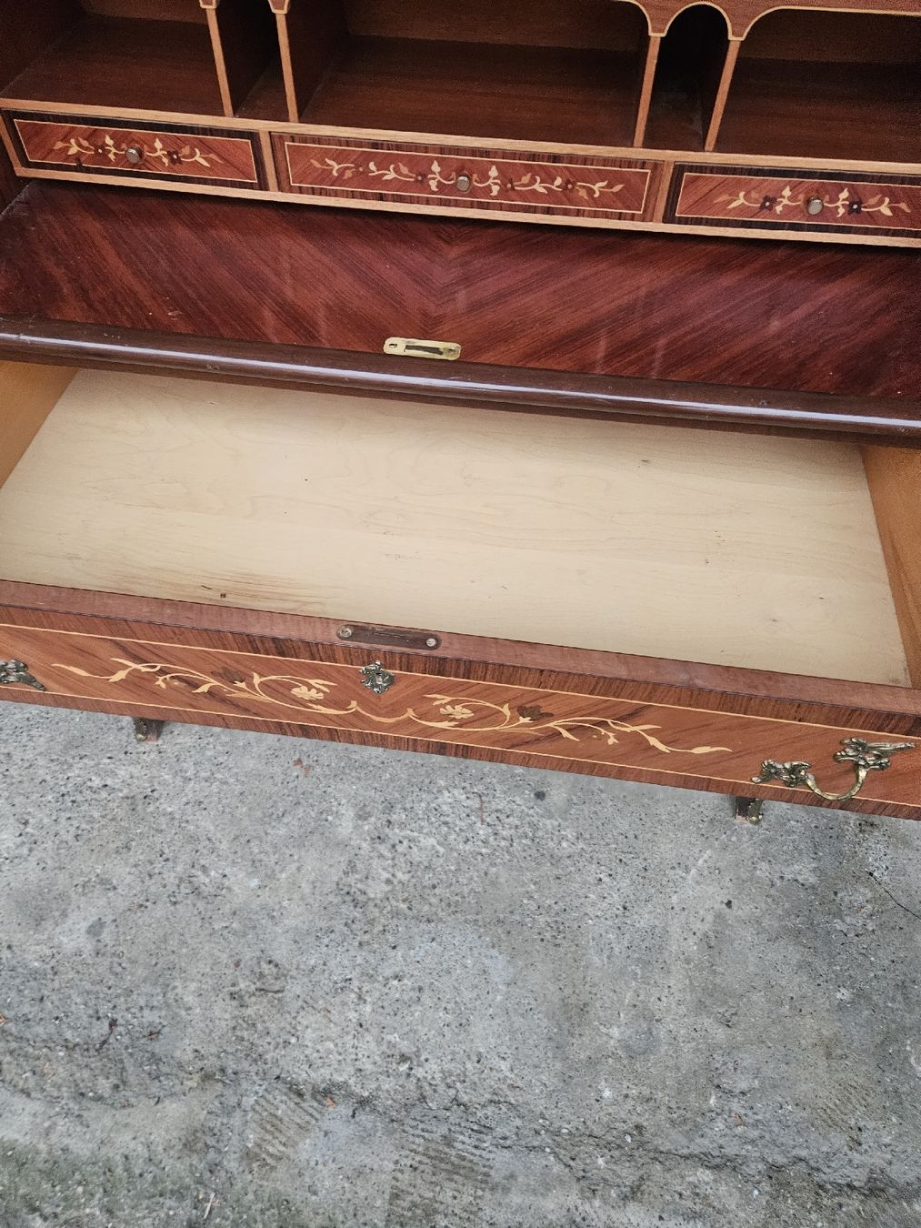 Cassettiere: Louis XV Stil Sekreter – Usato da Rickenbach b. Wil venduto da nic_8ljr 3