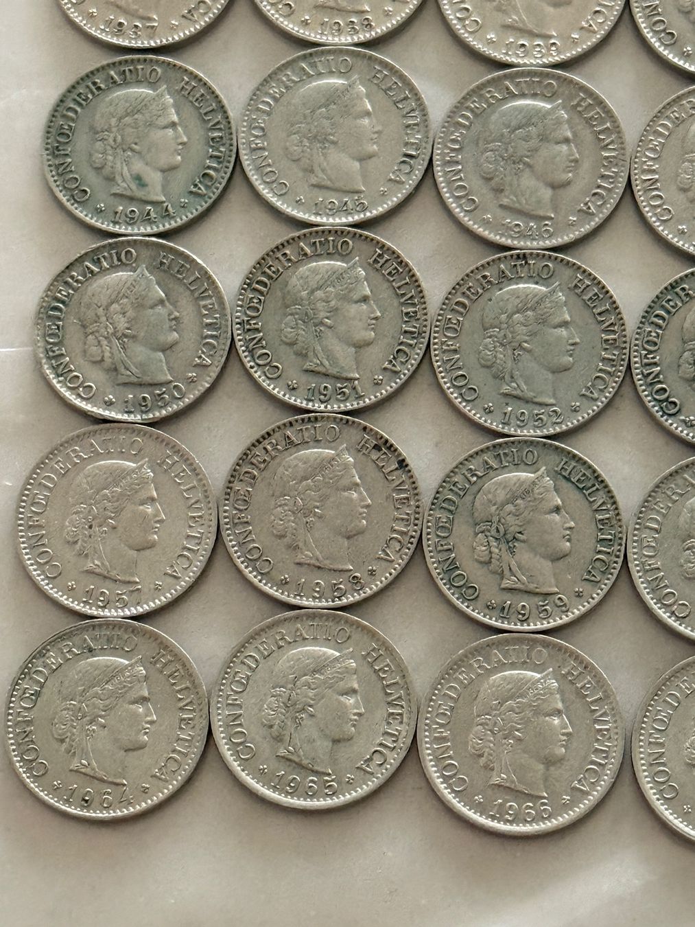 Tutti le monete: 36 x 10 Rappen  1930 - 1969 – Usato da Wallisellen venduto da SWISS_SILVER1 3