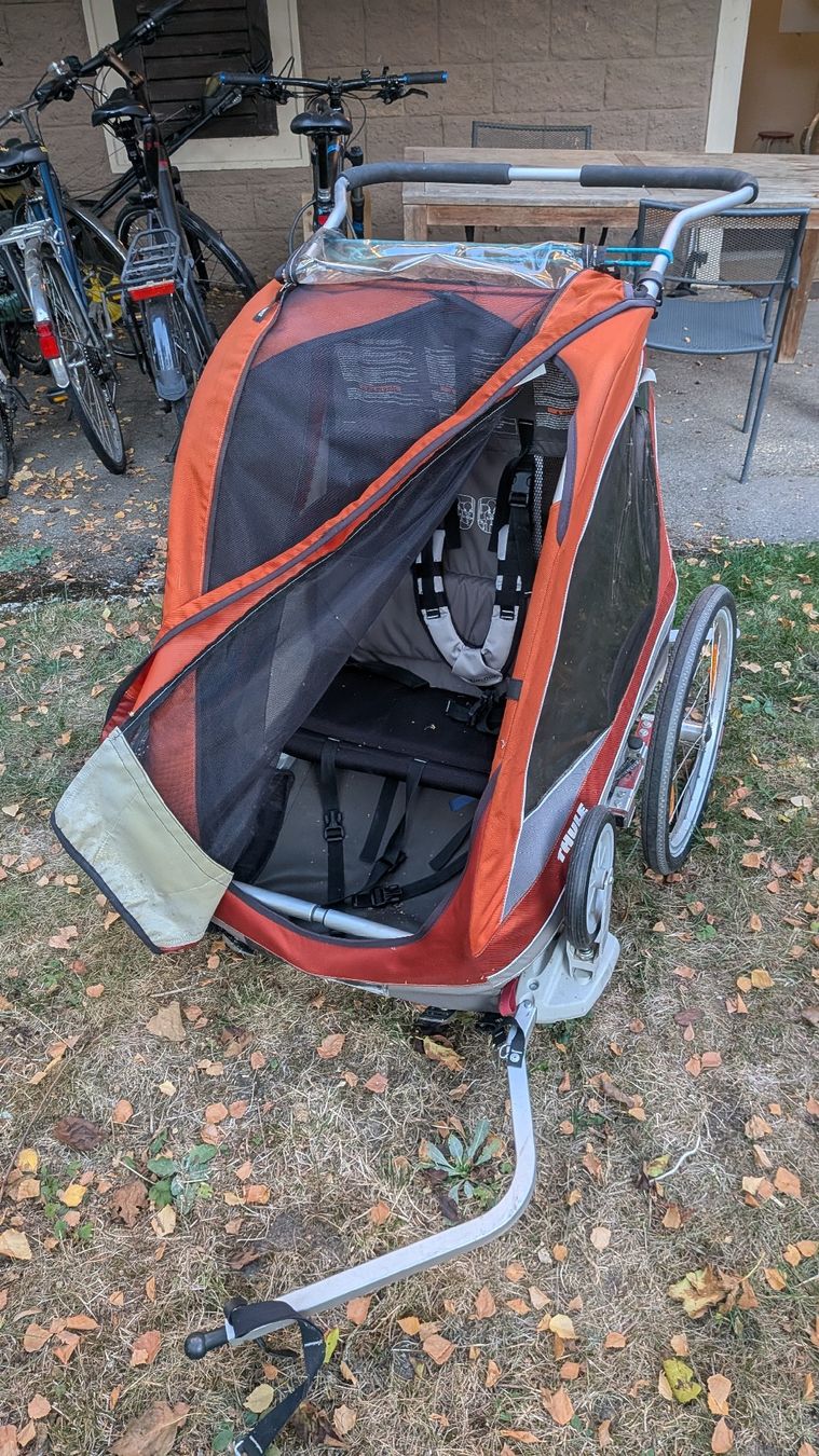 Thule Anhänger: Thule Chariot 2-Plätzer – Gebraucht aus Olten von itzemi 1