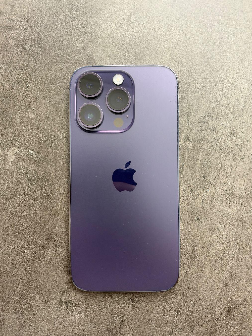 Apple Handys / Smartphones: iPhone 14 Pro in Deep Purple mit 128Gb + OVP – Gebraucht aus Grenchen von servet.t 1