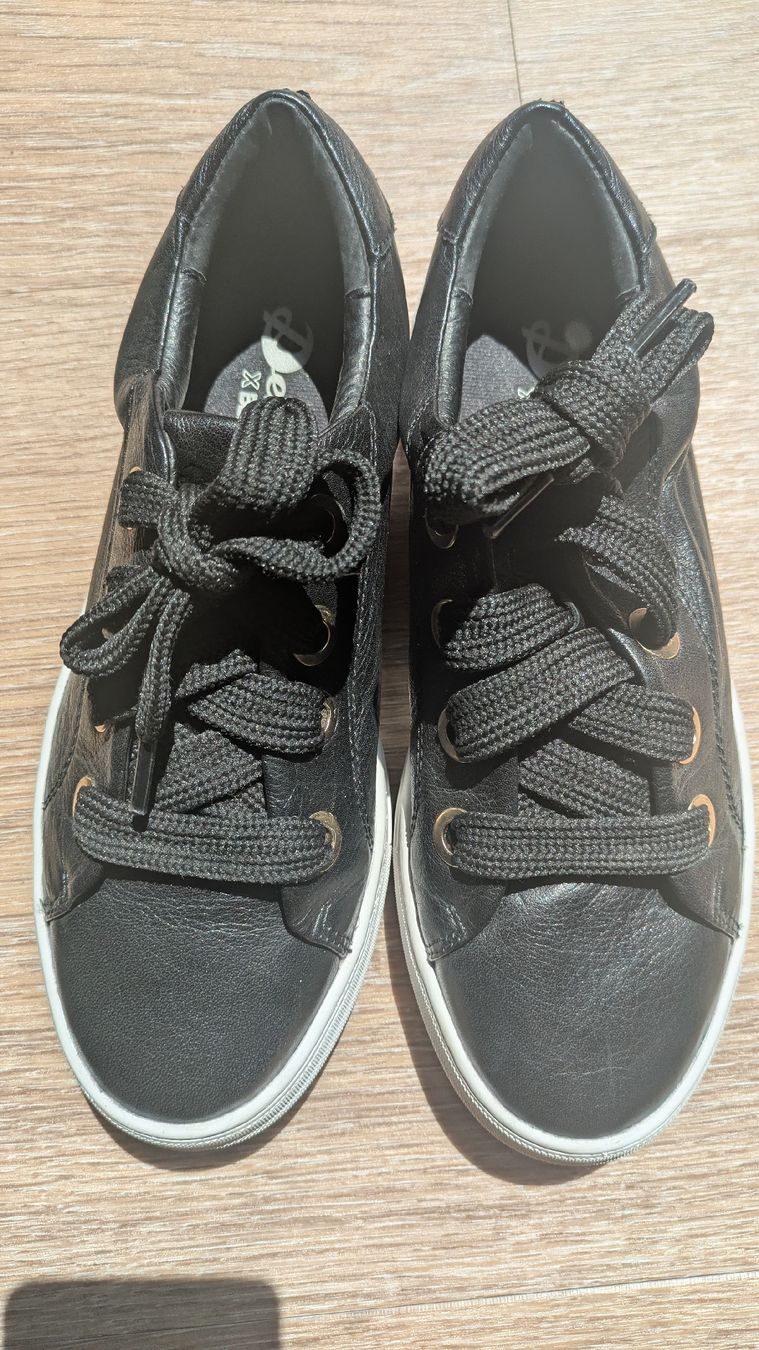 Damenschuhe: Black Leather sneakers – Neu (gemäss Beschreibung) aus Ettingen von hms_w27b 3