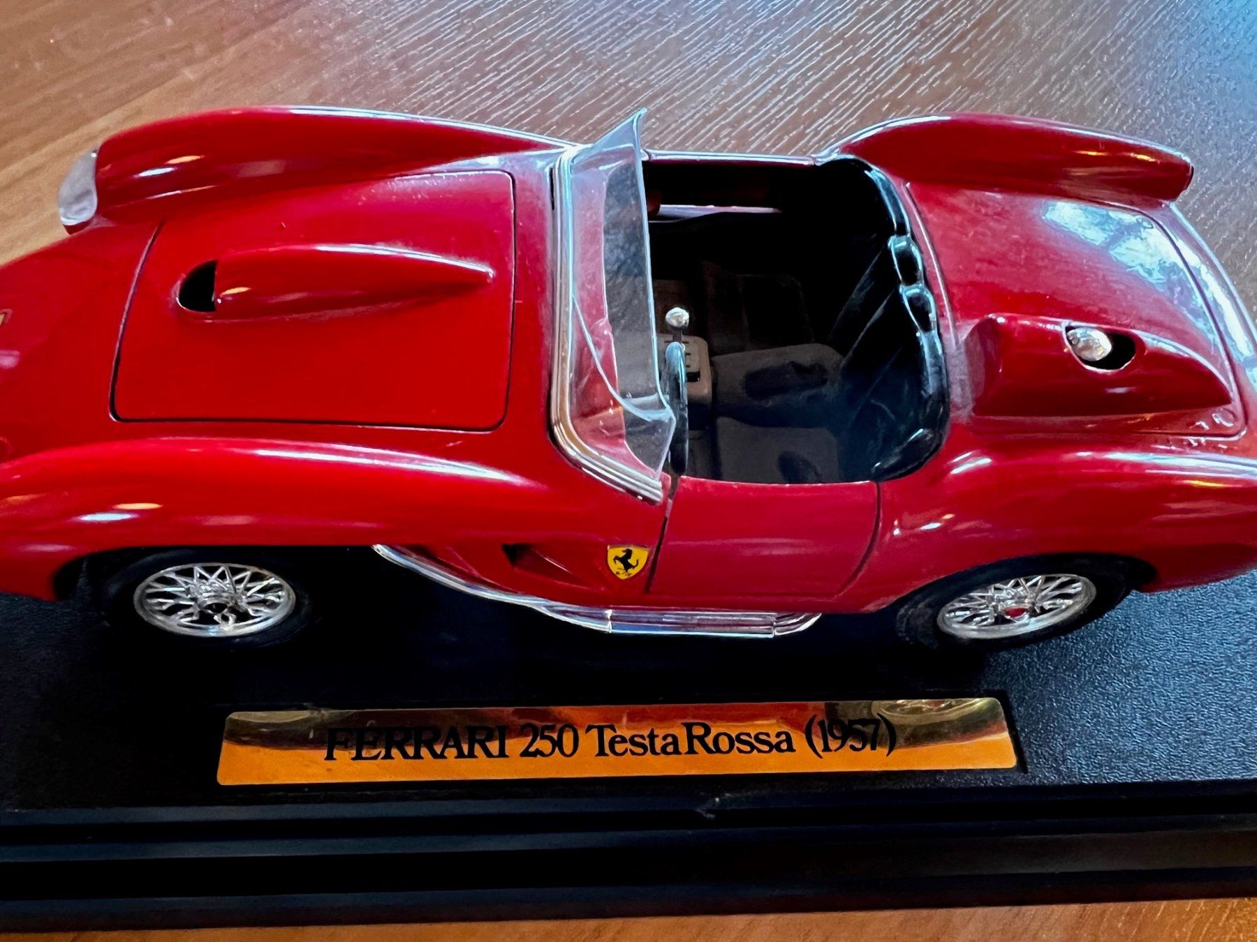Ferrari Modellini d'auto: Modellauto Ferrari 250 TestaRossa (1957) – Usato da Zollikerberg venduto da chr_qb28 1