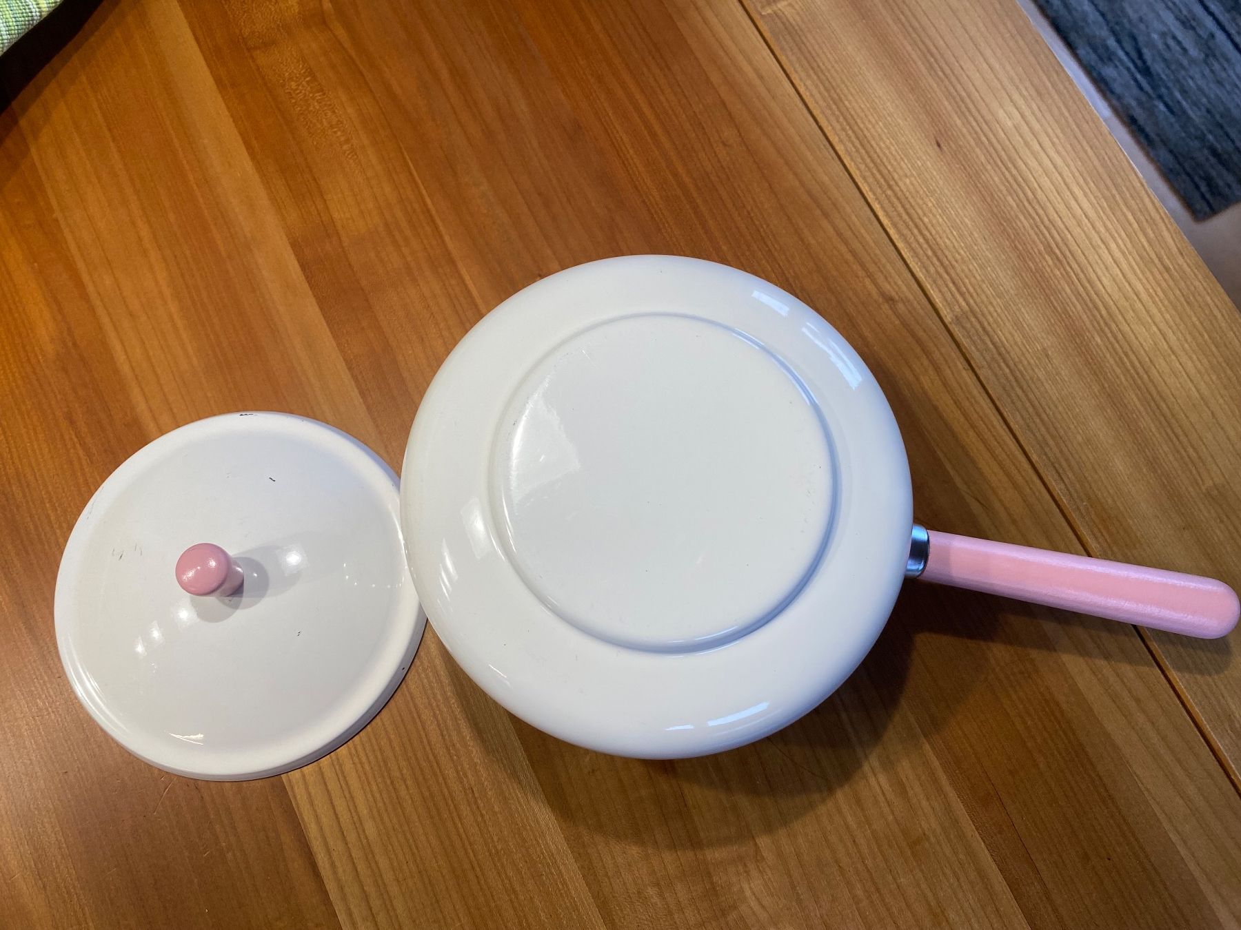 Pfannen: Chinoise Pfanne Email alt vintage – Gebraucht aus Wittwil von Schnaeppli64 1