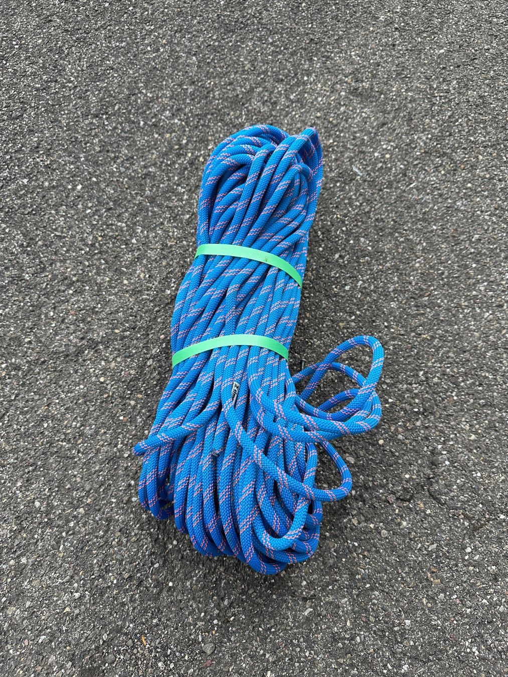 Attrezzatura da arrampicata: Simond Kletterseil / Seil 8.6mm x 60m – Nuovo (secondo la descrizione) da Zürich venduto da frauflufelberg 1