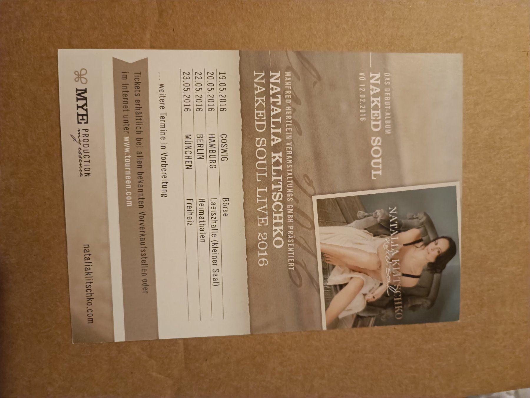 Autografi: Natalia Klitschko - handsignierte Autogrammkarte – Usato da Menziken venduto da Artographs 1