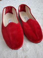 Chaussons rouges en velours Bleuet, T.39, 