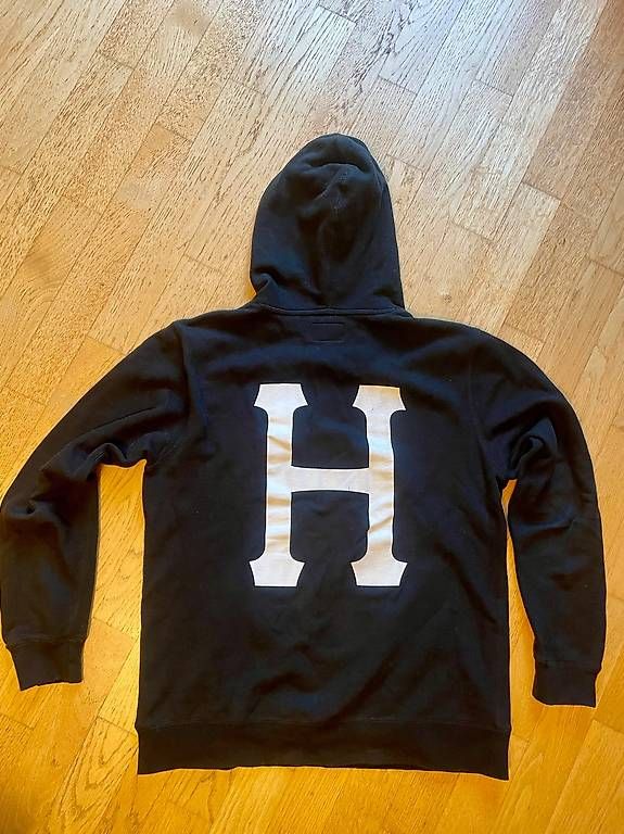 Pullover & Sweatshirts: HUF Hoodie/Kapuzenpulli Gr. M schwarz  – Gebraucht aus Zürich von ele_hhb2 1
