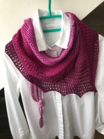 Dreieckstuch FUCHSIA - 100% Merino Fine - handgestrickt