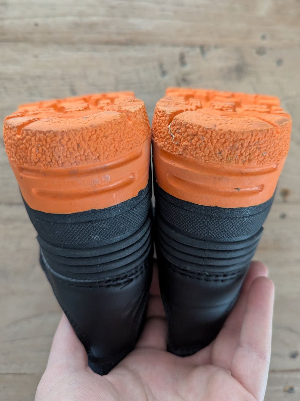 Scarpe per ragazzi: Winterstiefel Gr. 35 – Usato da Inwil venduto da rednag_tam 2