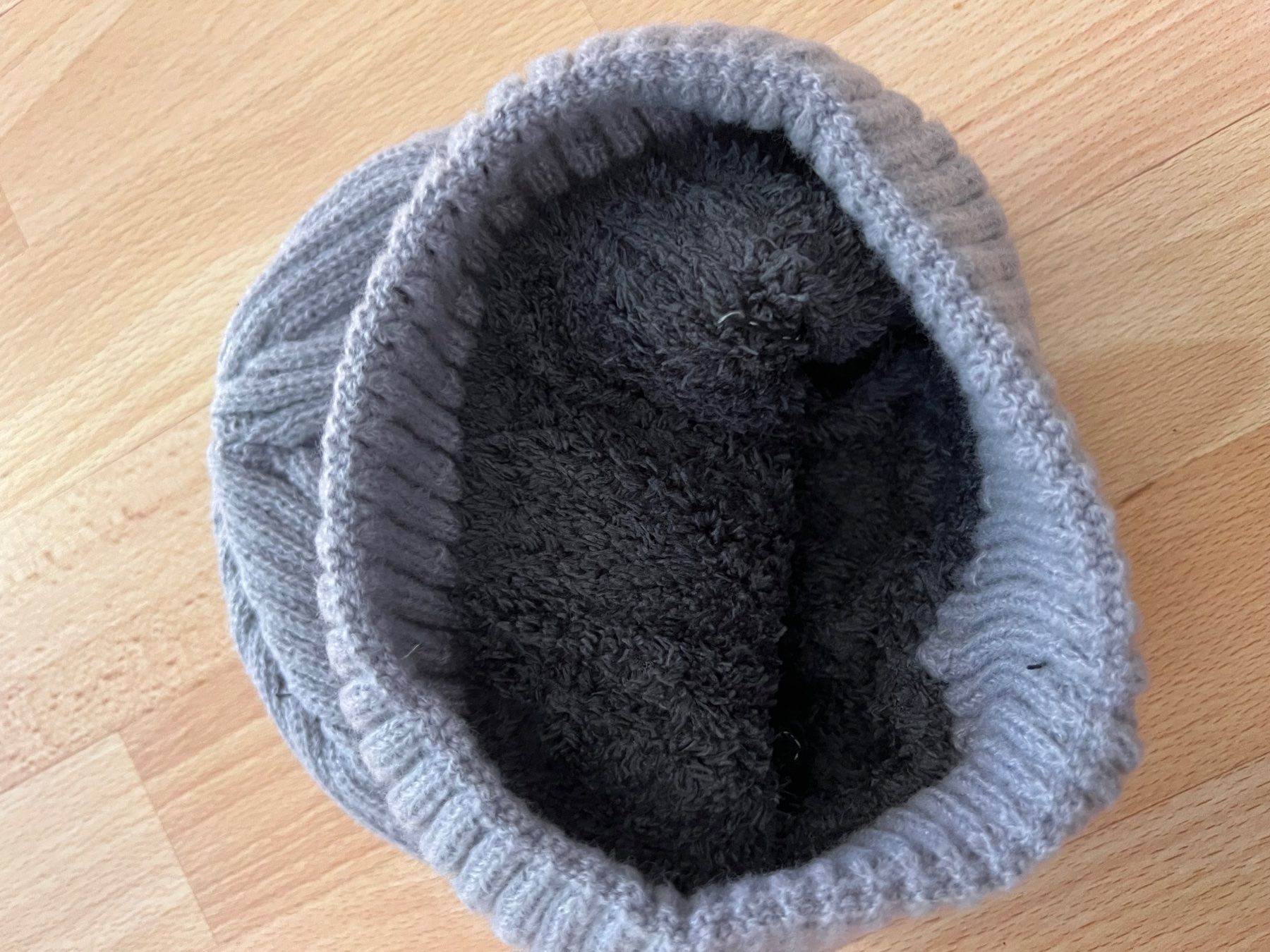Altro in  Abbigliamento & Accessori: Wintermütze Kappe – Nuovo e nell'imballaggio originale da Uetendorf venduto da Stoun 1