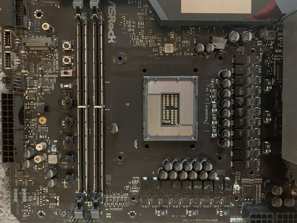Asrock Schede madri: Asrock Z690 Aqua OC – Difettoso da Hochfelden venduto da Kinga69 2