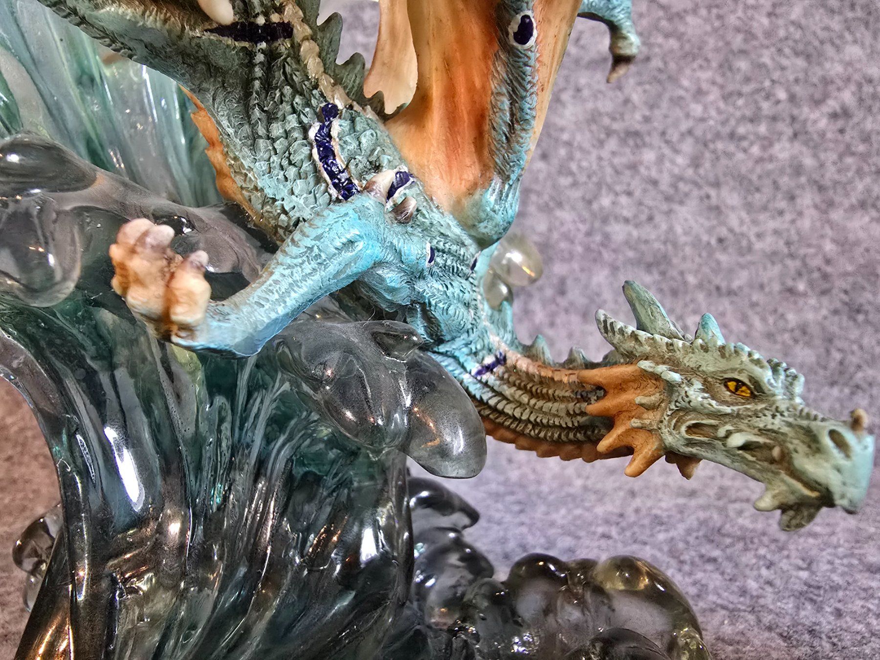 Statuette: Drache Water Dragon – Usato da Wattwil venduto da Yoshi.97 1