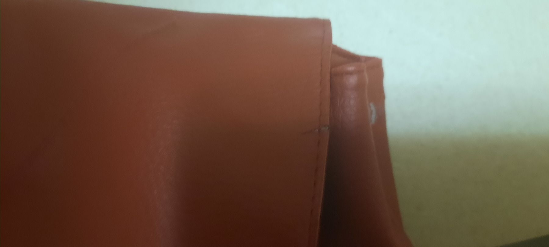 Taschen für Damen: DANIEL HECHTER TASCHE ROT – Gebraucht aus Turbenthal von tirare 7