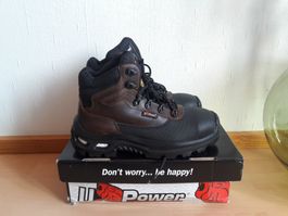 Chaussures sécurité U-Power T. 40 neuves jamais portées