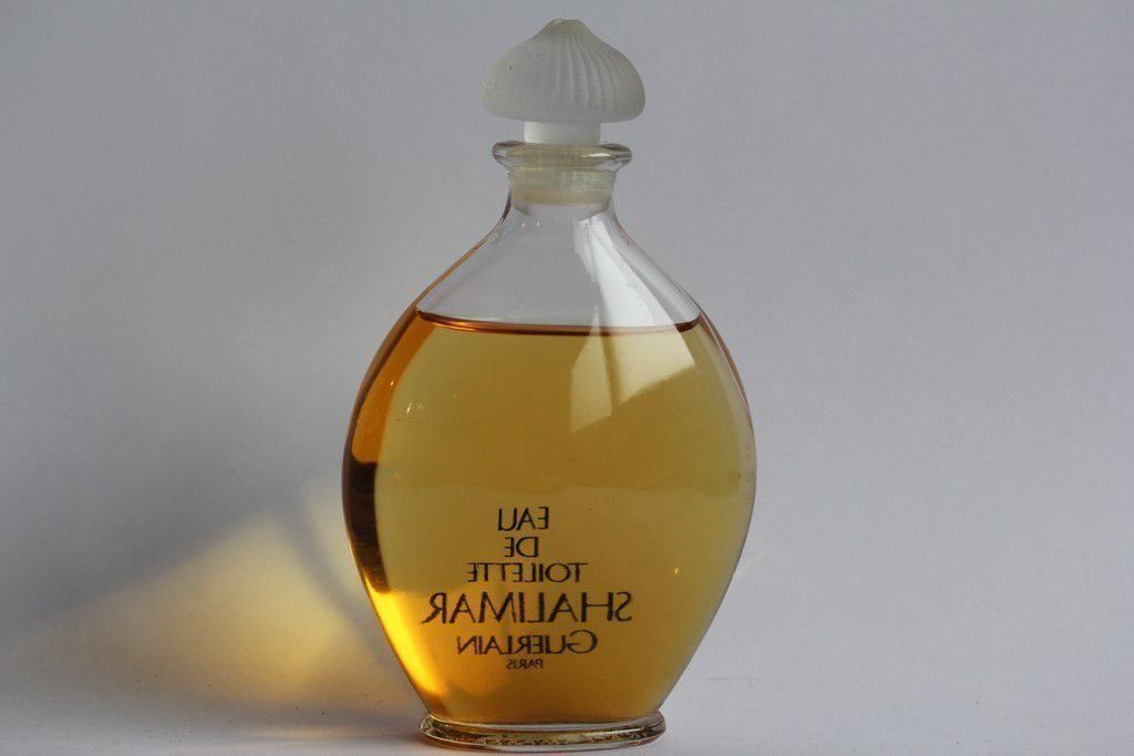 Guerlain Parfum & Eau de Toilette: GUERLAIN Eau de toilette Shalimar – Gebraucht aus Vandoeuvres von Dom-Tom 1
