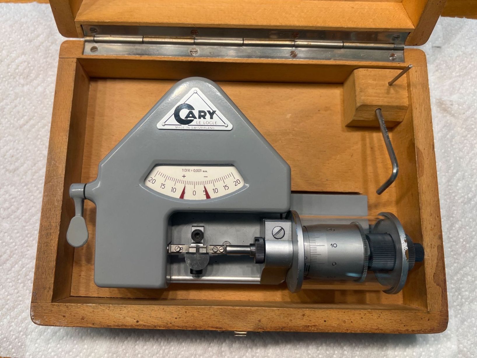 Messen: Cary Micrometer – Gebraucht aus Solothurn von Me3