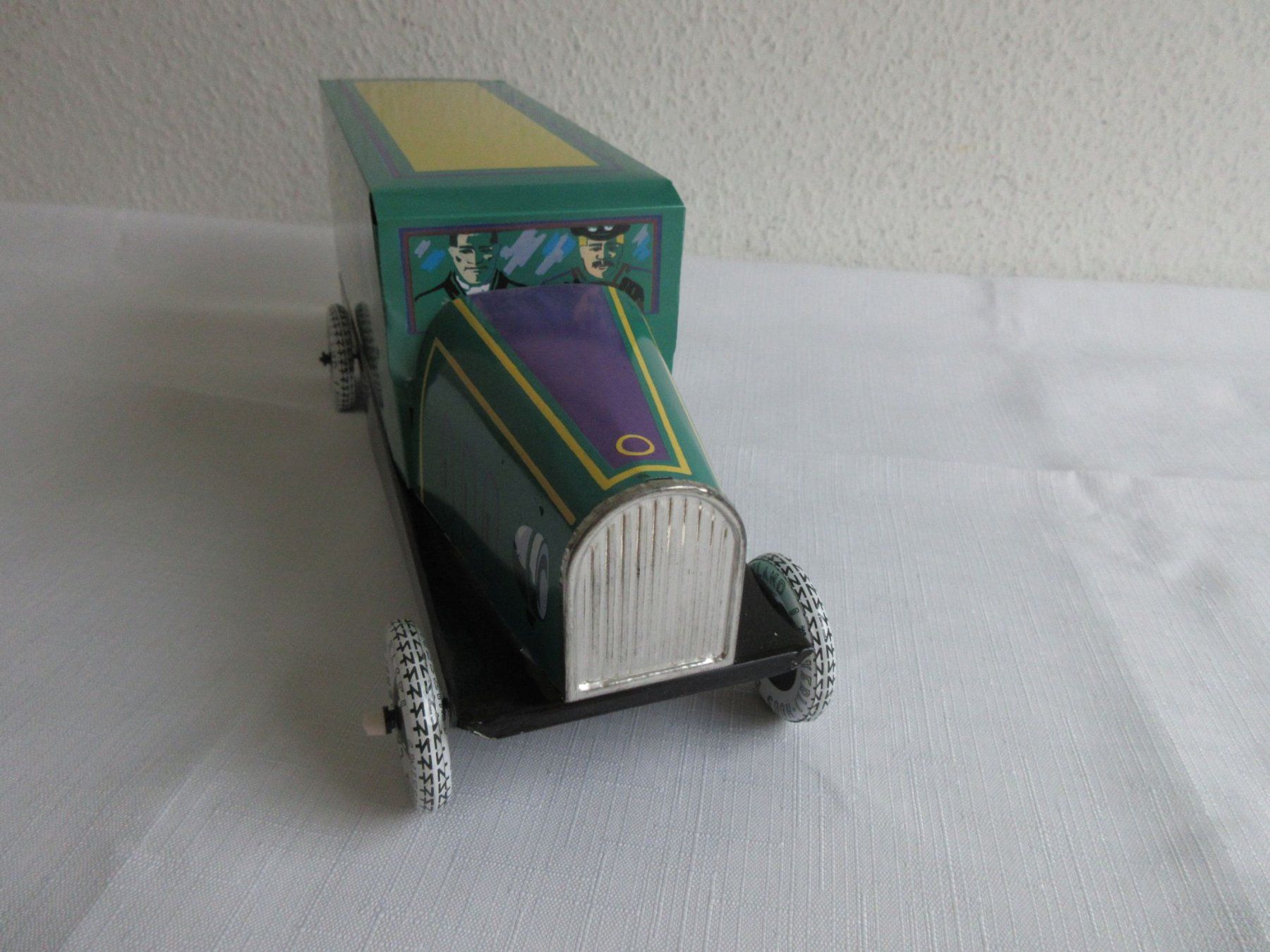 Modellini d'auto: Lastauto vom Läckerli Huus, 1983 – Usato da Binningen venduto da Oldfashion 2