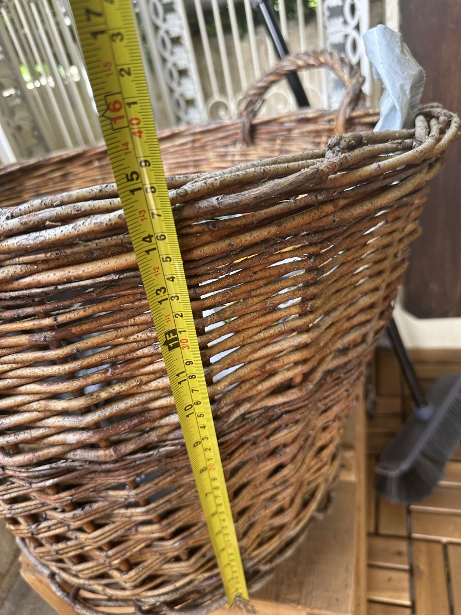 Sonstige Antiquitäten & Kunst: Wicker Basket large diameter 50cm height 40cm used condition – Gebraucht aus Zürich von car_68nt 4