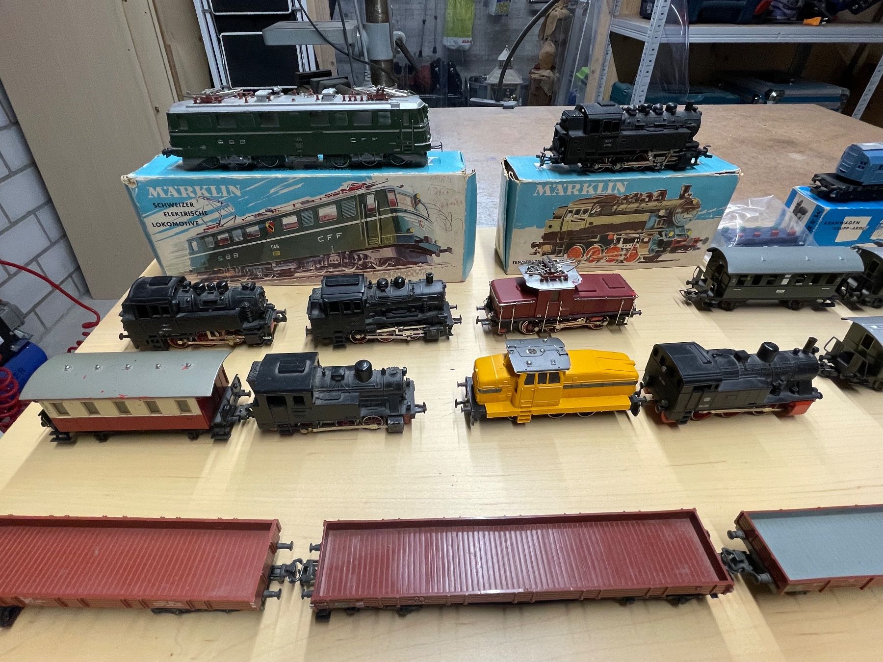 Märklin Modellini di ferrovie: Modelleisenbahn Märklin H0 – Usato da Studen BE venduto da Hemi6.4 5
