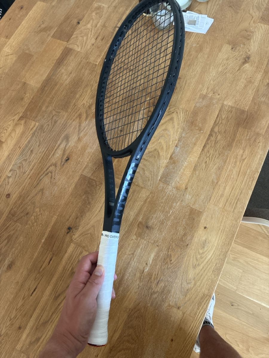 Wilson Racchette: Wilson Pro Staff RF 97, 2 Stück – Usato da Zürich venduto da vin_ym6h 2