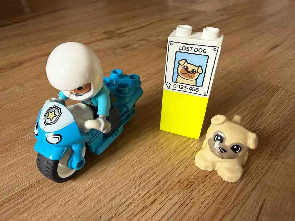 Lego Giocattoli: Lego Duplo Polizeimotorrad 10967 – Usato da Zürich venduto da Phrames 1
