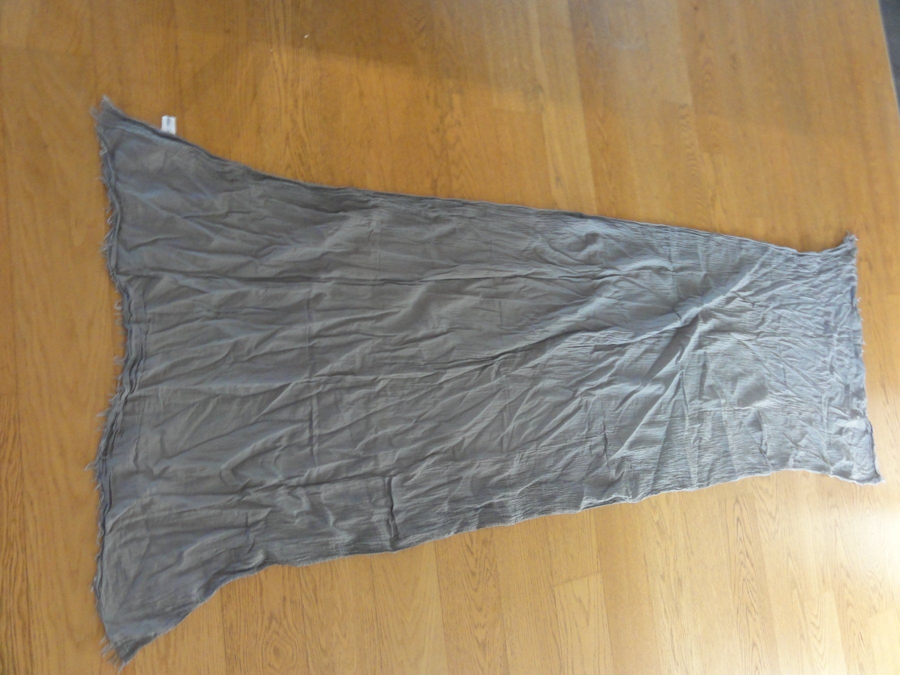 Calvin Klein Foulards, Tücher & Schals: Calvin Klein Schal – Gebraucht aus Riedholz von Taweva
