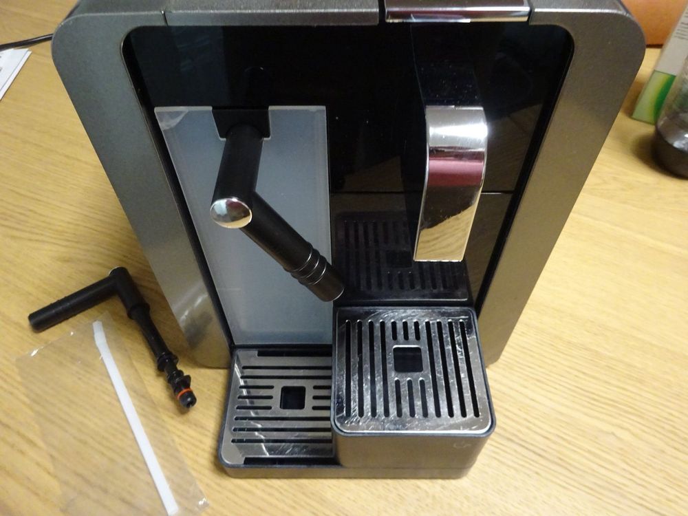 Kaffemaschine mit Milchschäumer Delica | Kaufen auf Ricardo