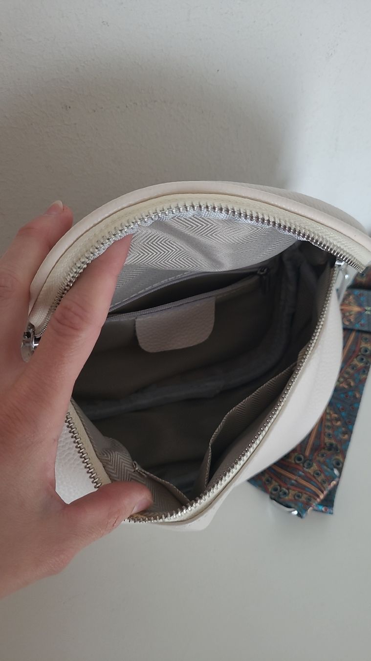 Borse da donna: Tasche Umhängetasche beige – Usato da Birr venduto da SonjaB84 1