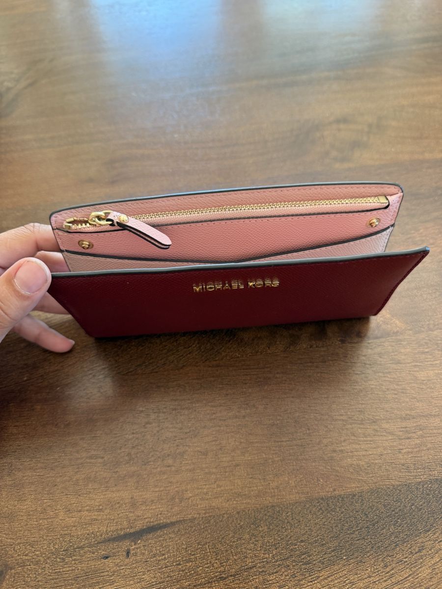 Michael Kors Portamonete: Michael Kors Brieftasche – Usato da Pfäffikon ZH venduto da Natascha199113 2
