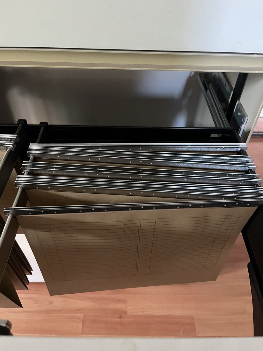 Scaffali: Vitra Aktenschrank   – Usato da Thalwil venduto da Mari2017 2