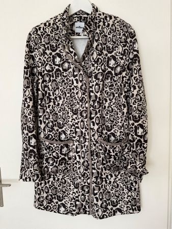 AIRFIELD schöne leichte Jacke Gr 36 2 Taschen neuwertig