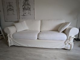 Sofa bed, folds out, perfect for guests!