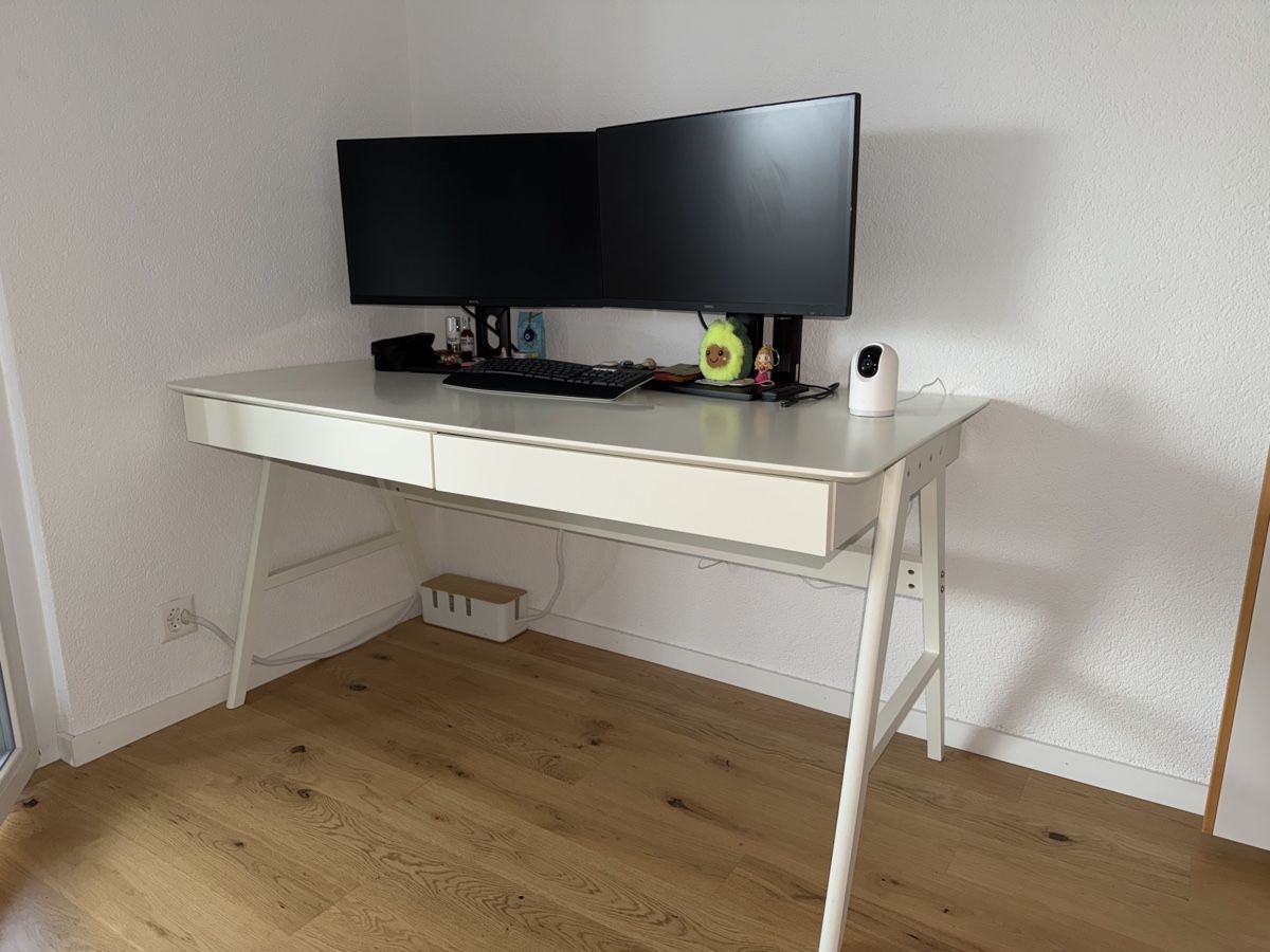 Scrivanie: Schreibtisch/Bürotisch holz – Usato da Dällikon venduto da DianaC07 4