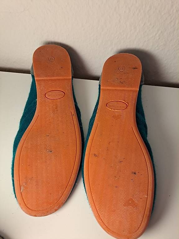 Scarpe da donna: Baabuk Wollschuhe 37 – Usato da Basel venduto da kru_m5x5 2