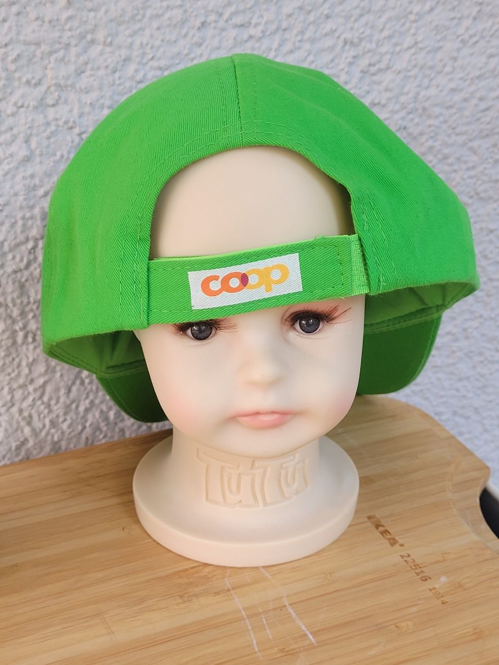 Coop Jouets: Coop Jamadu Vari, Becher und Cape – D'occasion à Buttikon SZ par Renco 3