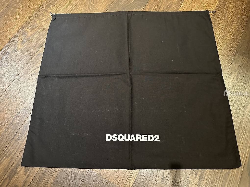 Dsquared2 Borse da donna: Dsquared2 Neuwertige Lederhandtasche schwarz – Usato da Kriens venduto da spafra76 4