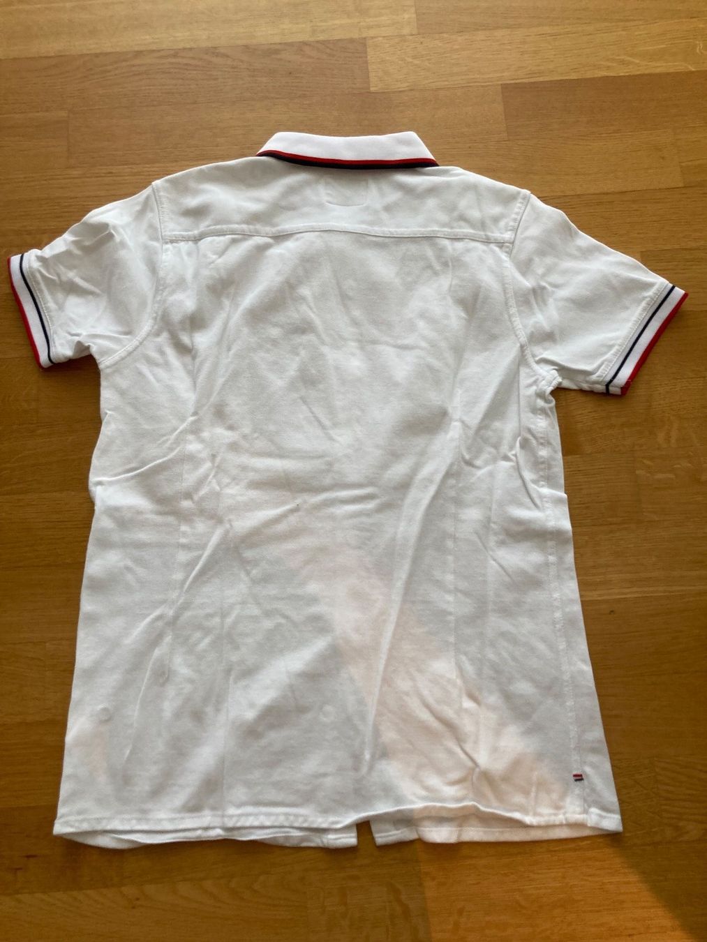 Magliette Polo: (B) Denim & Flowers Polo s – Usato da Jonen venduto da Sevenb 2
