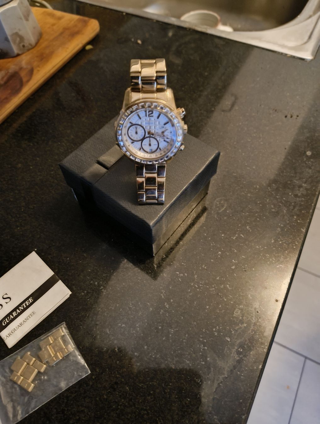 Guess Orologi: Damenuhr – Usato da Zürich venduto da sergio210