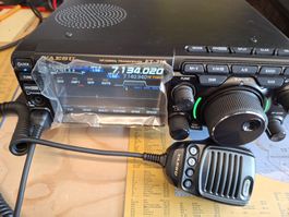 Yaesu FT-710 Field HF/50MHz SDR 100W