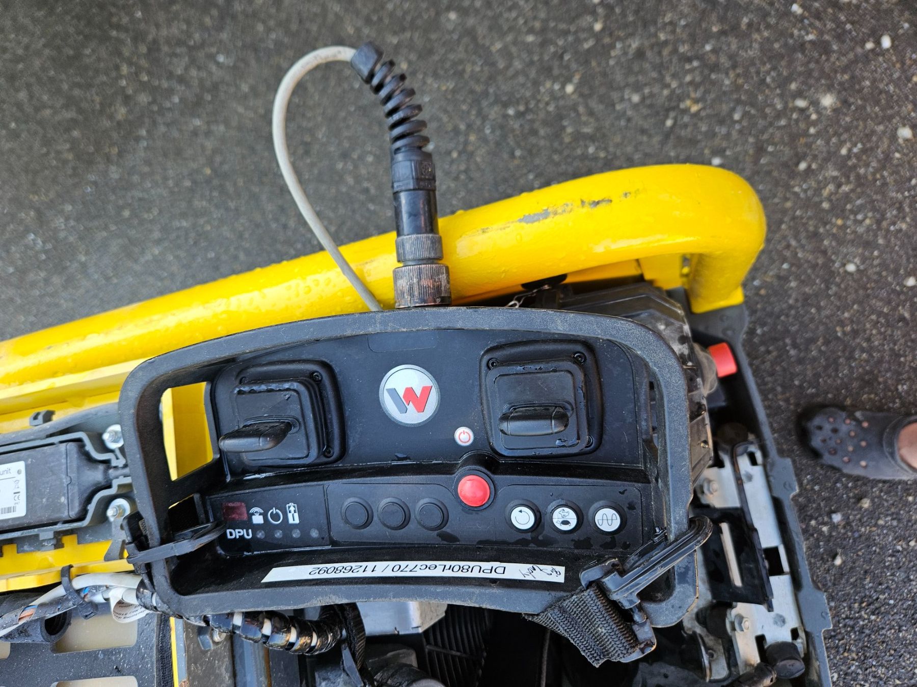 Wacker Neuson Tutte le macchine: Wacker Neuson Fibroplatte / Rüttelplatte DPU80rLec770 – Usato da Degersheim venduto da Schnusi7 6