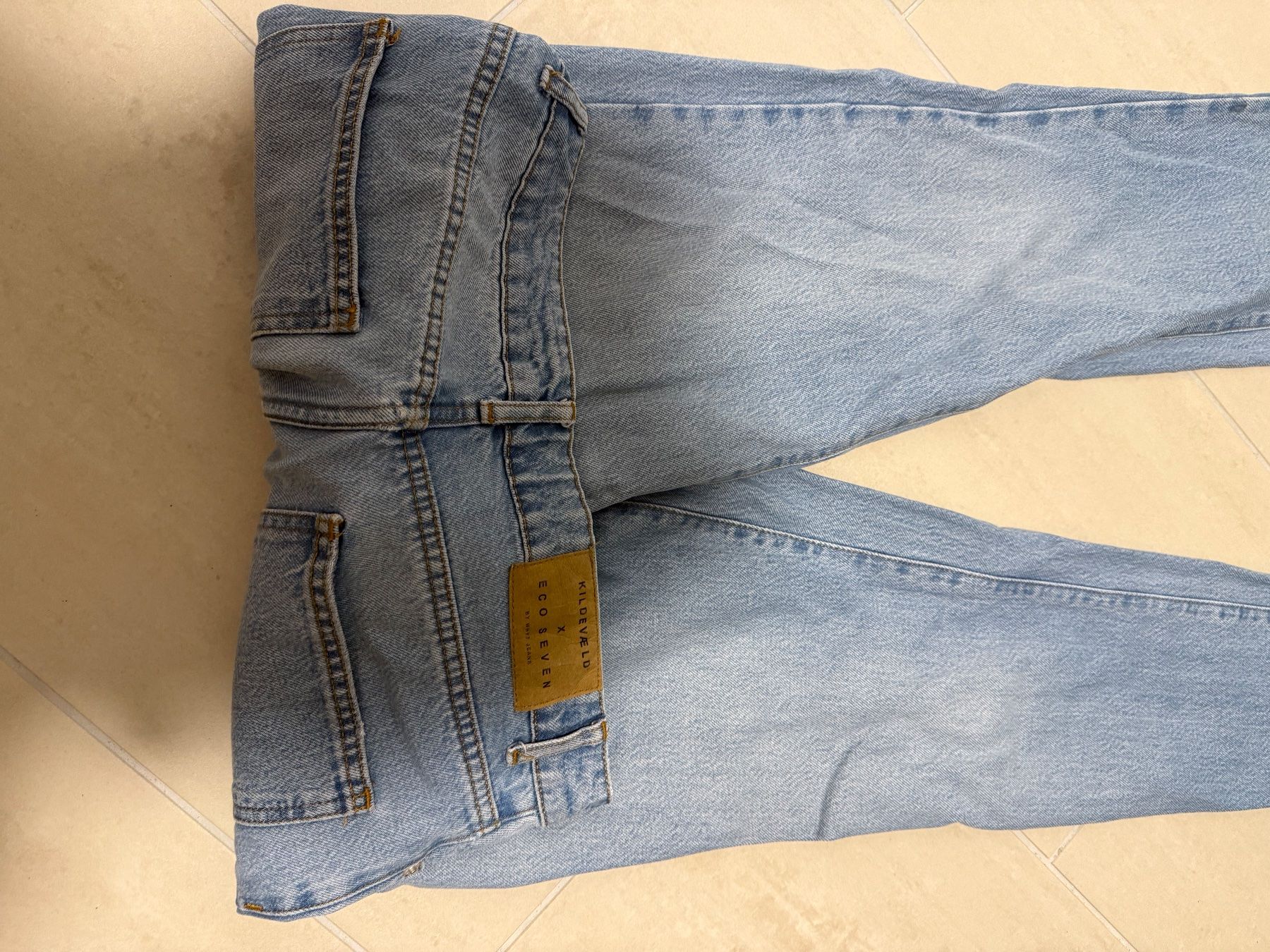 Jeans: Highwaist Jeans – Nuovo (secondo la descrizione) da Zürich venduto da houseofnight12 3