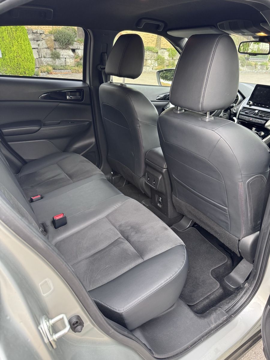 Mitsubishi Autos: MITSUBISHI Eclipse Cross PHEV 2.4 PHEV Style 4x4 – Gebraucht aus Neuenegg von trendshop24 5