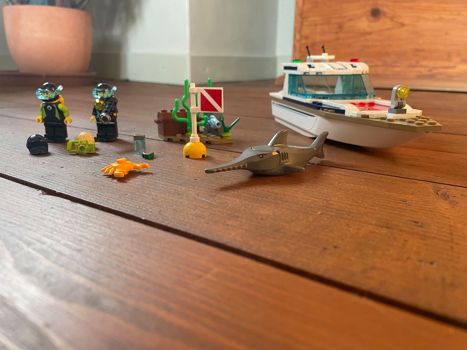 Lego Spielzeuge: LEGO 60221 Tauchyacht – Gebraucht aus Rickenbach ZH von simms 2