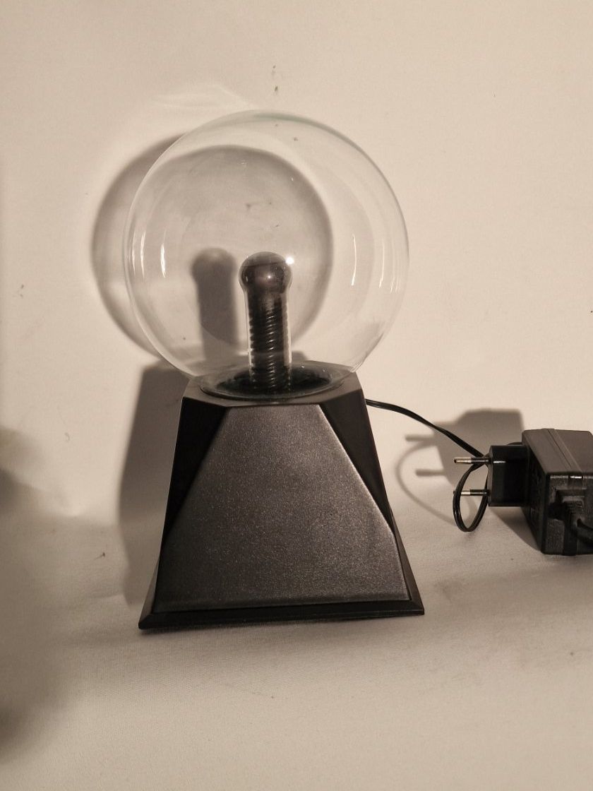 Lampen: Plasma Licht-Kugel Lampe – Gebraucht aus Hauptwil von vol_sh8n 1